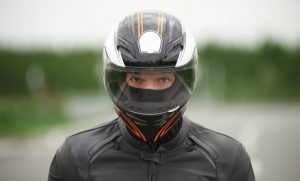 Kriteria Penting dalam Memilih Helm Motor yang Bagus