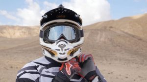 Jenis Helm dan Fungsinya