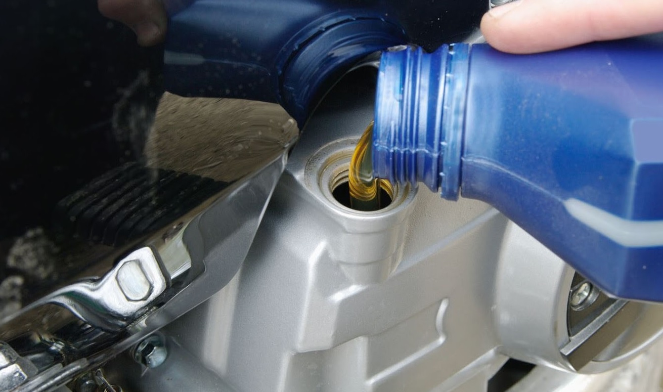 Penyebab Oli Motor Bocor