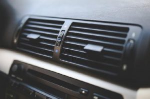 Mengetahui Macam- Macam Komponen AC Mobil, Penting!