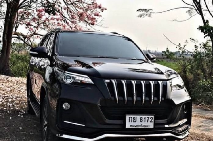 Cara Membersihkan Grill Mobil