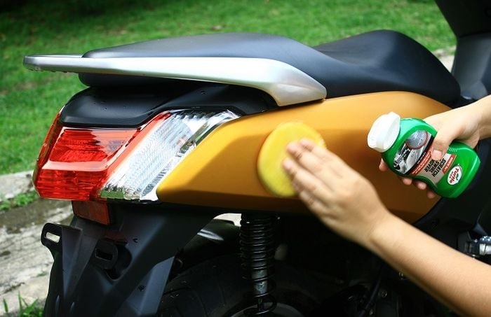 Mempertahankan Cat Motor