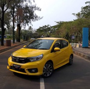 Rekomendasi Mobil Untuk Ibu- ibu Yang Mudah dan Praktis!