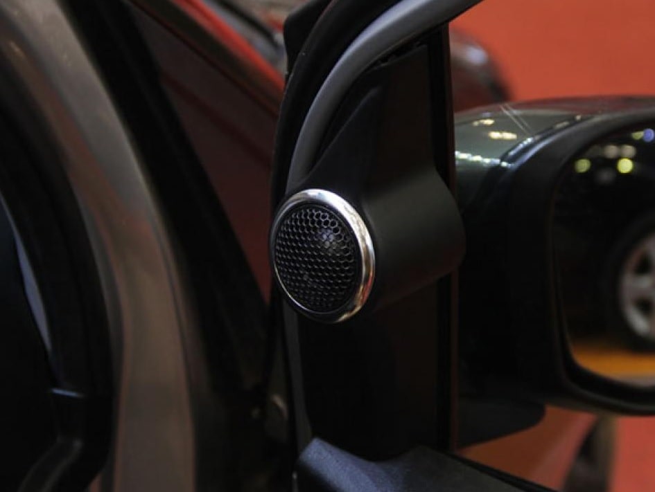 Aksesoris Hiburan di Dalam Mobil