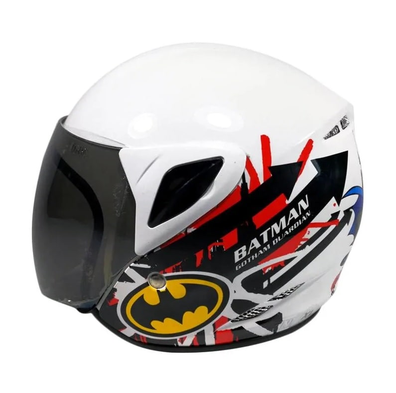 Helm Untuk Anak