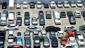 Posisi, Jenis / Tipe Parkir Mobil Yang Pelu Diketahui!