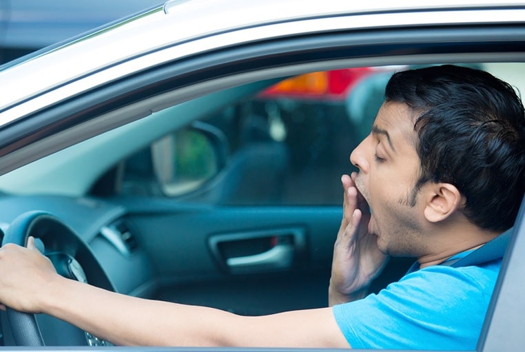 Tips Berkendara Saat Puasa