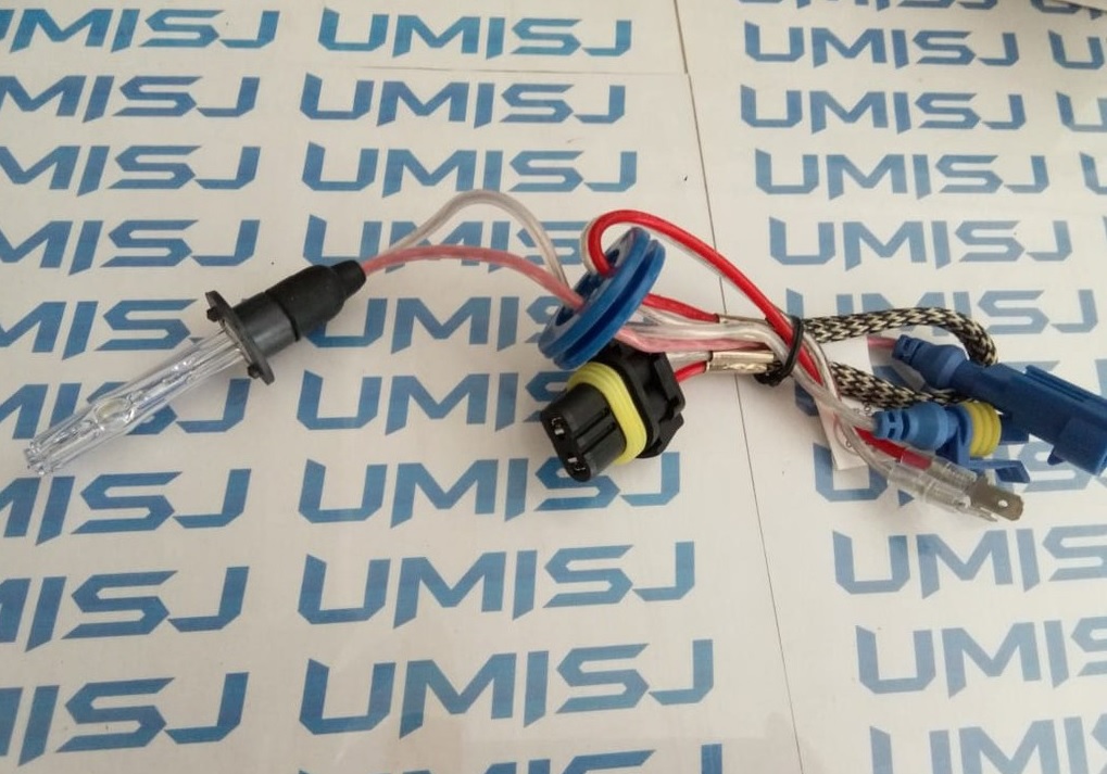 Jenis Soket Lampu Mobil