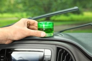 5 Merk Pengharum Mobil Dengan Wangi Terbaik!