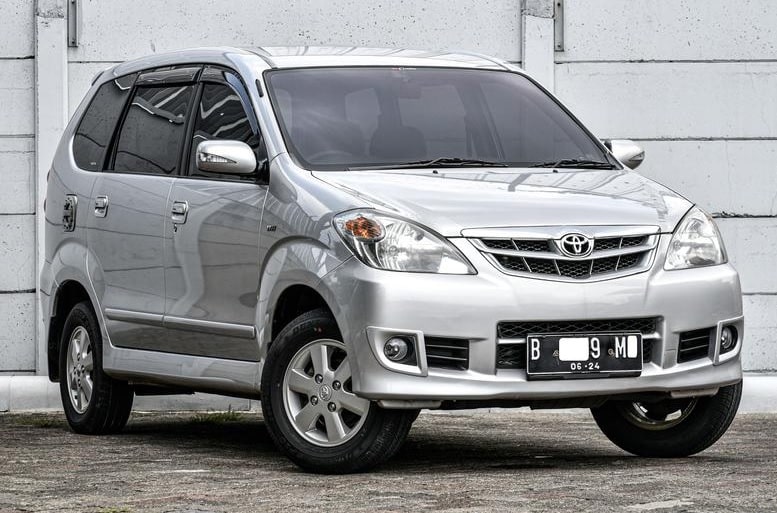 Mobil Keluarga di Bawah Rp 100 Juta