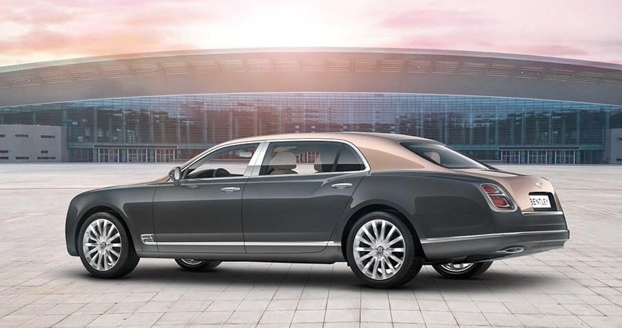 Mobil Paling Boros Bahan Bakar Di Dunia