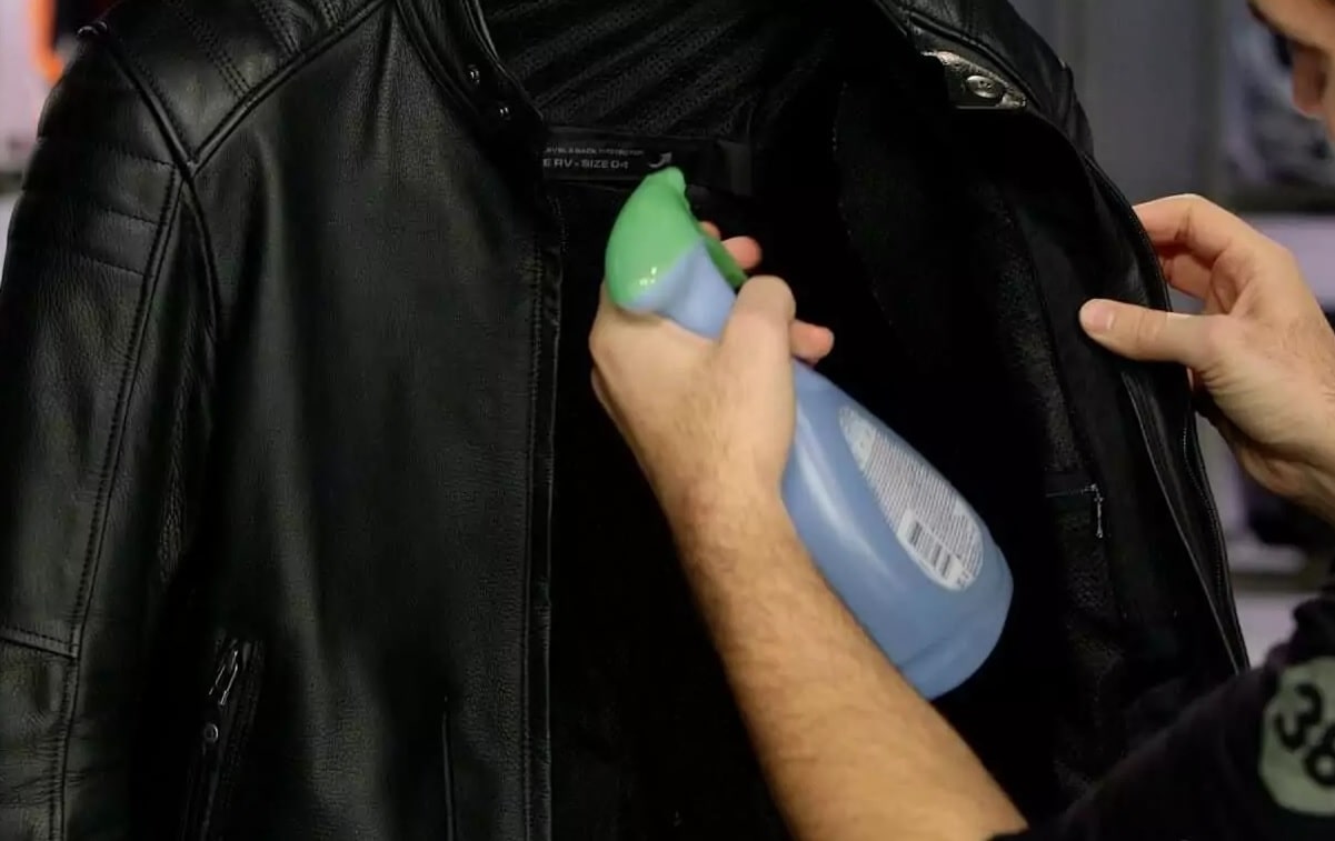 Cara Merawat Jaket Kulit